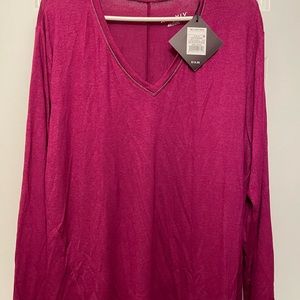 Women’s long sleeve shirt
